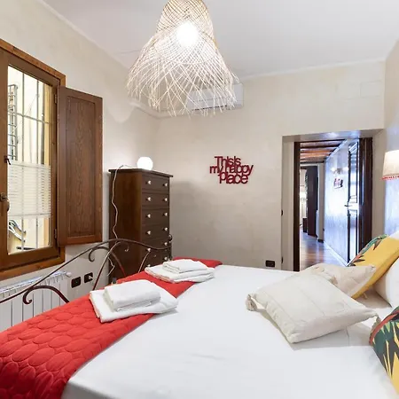 Rome As You Feel - Cancelleria Apartment In Navona Extérieur photo